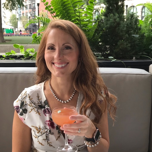 Meet your Posher, Kristen - Picture 1 of 1